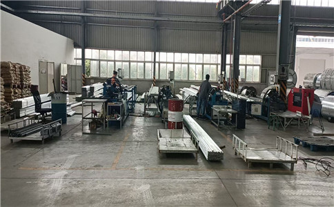 武汉通风管道加工厂家分析通风管道加工过程中需要注意哪些问题？(图1)