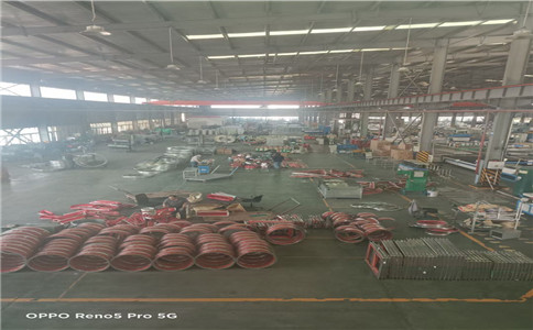 武汉风管加工厂湖北联胜嘉业介绍风管的优点和设备：(图3)